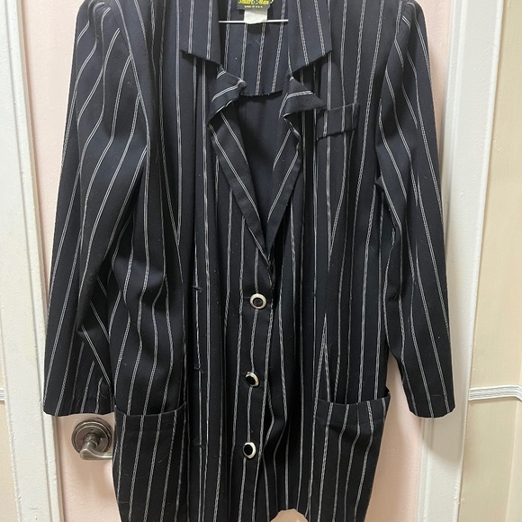 Oversized Black & White Pinstriped Blazer - Picture 1 of 2